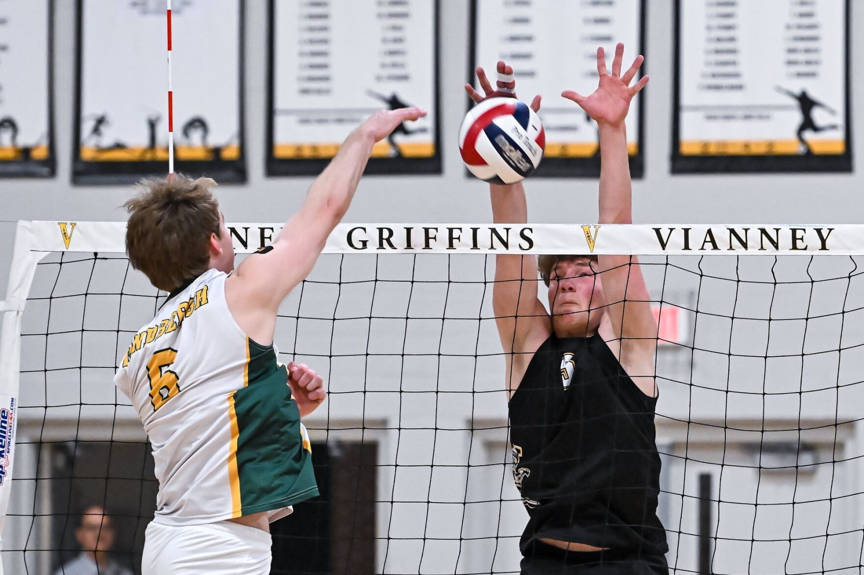 04/01/24 - Boys Volleyball Lindbergh at Vianney